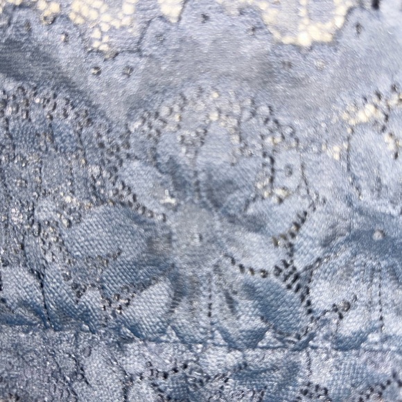 Bralette - Picture 2 of 3